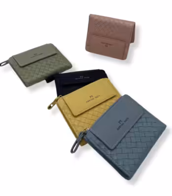 Ringo checked wallet